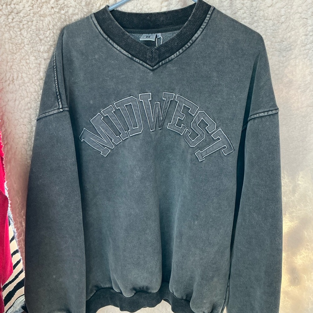 Hinge Midwest Graphic Sweatshirt - Black